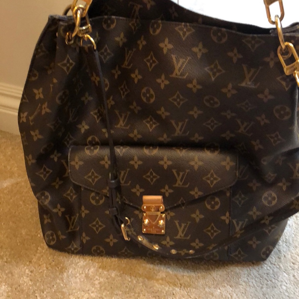 Louis Vuitton Monogram Métis Hobo bag